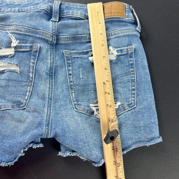 American Eagle Shorts Women 28* Midi Mid Rise Blue Distressed Denim Jorts No Tag - Picture 10 of 16
